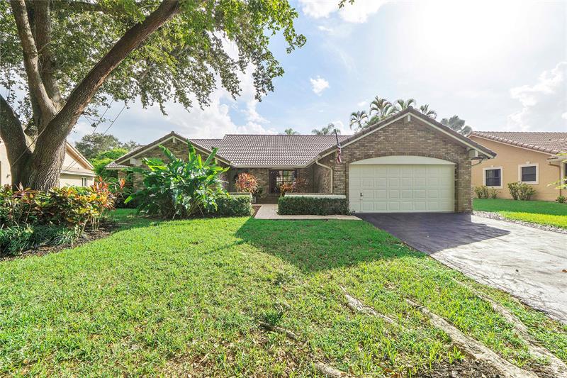 Image 2 of 36 For 8626 50th Dr