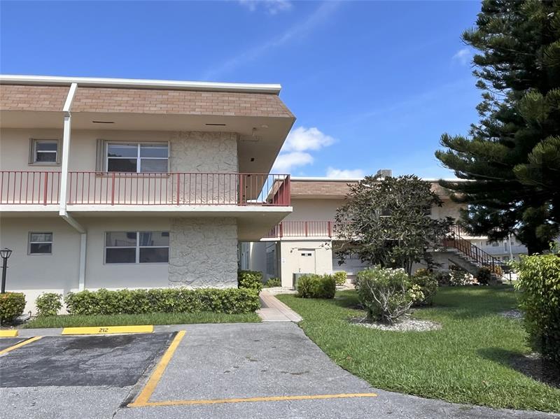 Image 29 of 29 For 212 Oxford 400  212