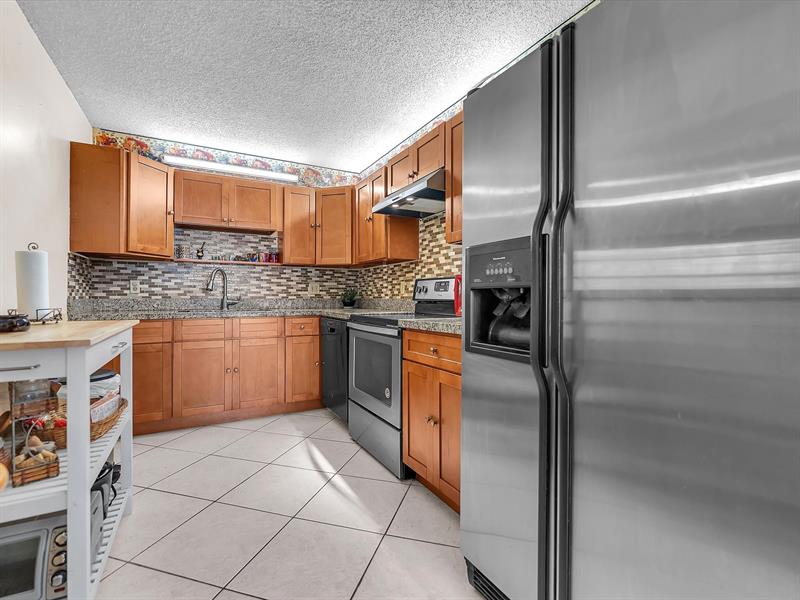 Image 12 of 34 For 6171 6th St  