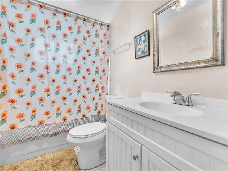 Image 16 of 34 For 6171 6th St  