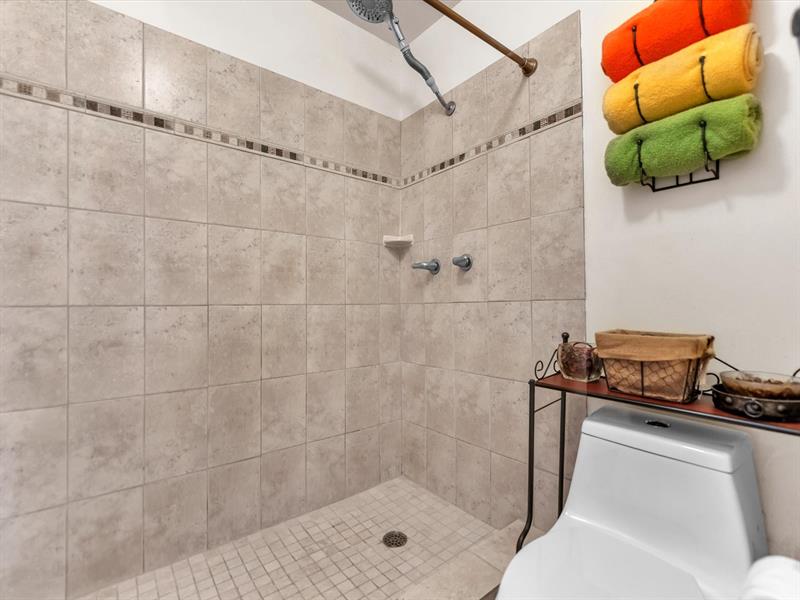 Image 23 of 34 For 6171 6th St  