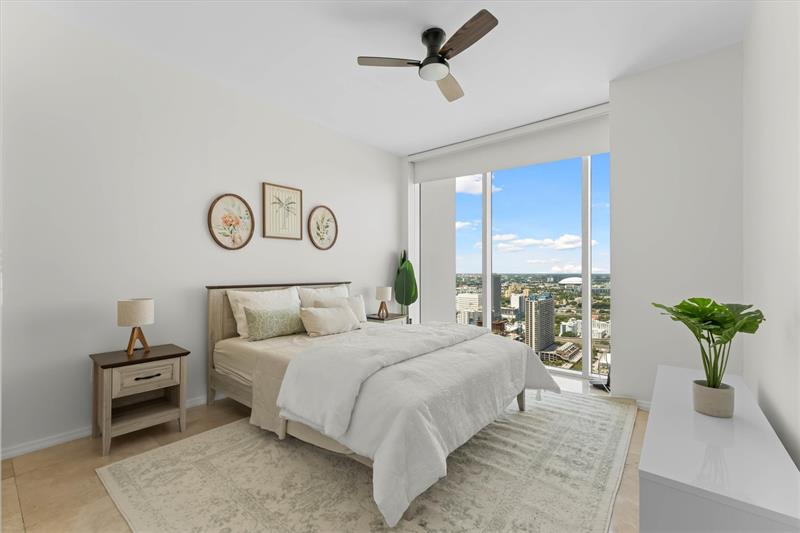 Image 6 of 32 For 1040 Biscayne Blvd  3906