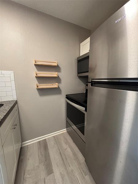 Image 8 of 14 For 505 J St  3