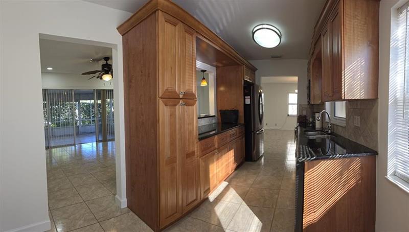 Image 12 of 15 For 7423 Pine Forest Cir W