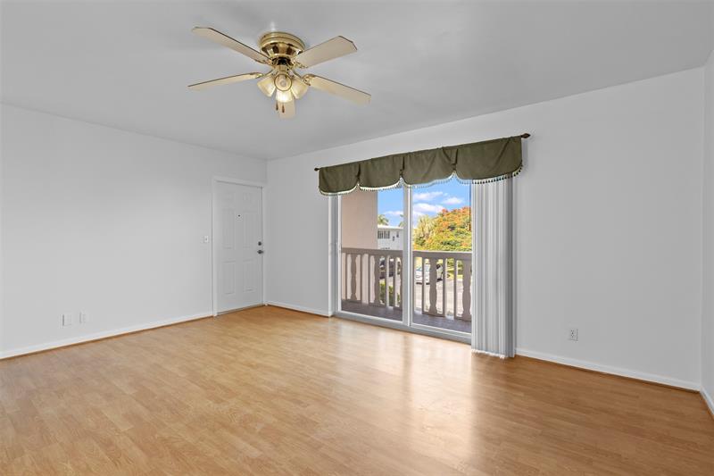 Image 4 of 22 For 90 South Blvd  2c