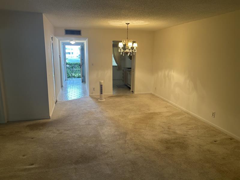 Image 4 of 6 For 8205 61st St  B103