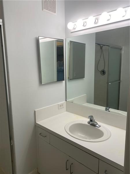 Image 21 of 43 For 2081 Renaissance Blvd  304