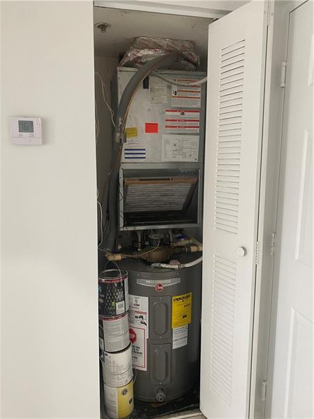 Image 25 of 43 For 2081 Renaissance Blvd  304