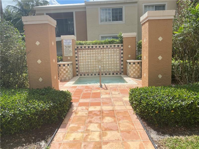 Image 32 of 43 For 2081 Renaissance Blvd  304