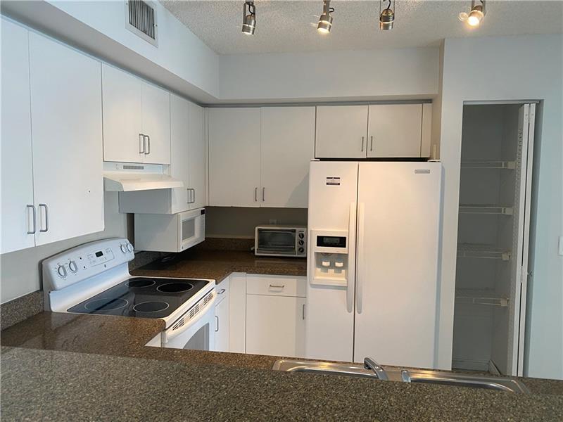 Image 9 of 43 For 2081 Renaissance Blvd  304