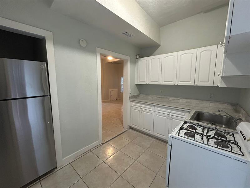 Image 2 of 11 For 734 Tallapoosa Street