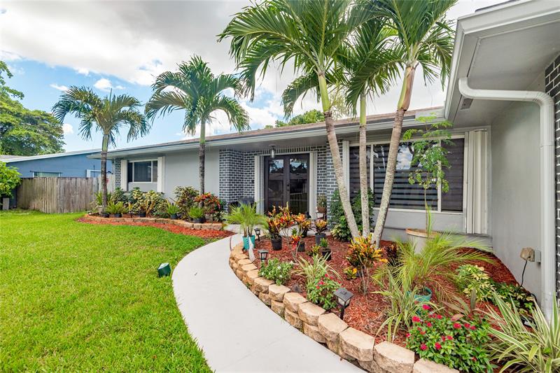 Image 2 of 25 For 7410 13th Ct