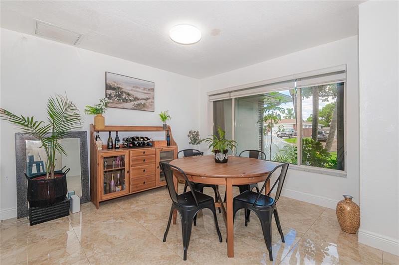 Image 8 of 25 For 7410 13th Ct