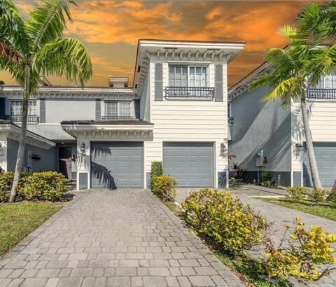 Details for 3412 13th St, Fort Lauderdale, FL 33311