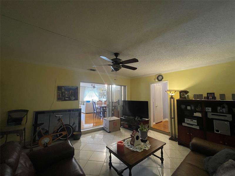Image 22 of 39 For 12900 1st Ct