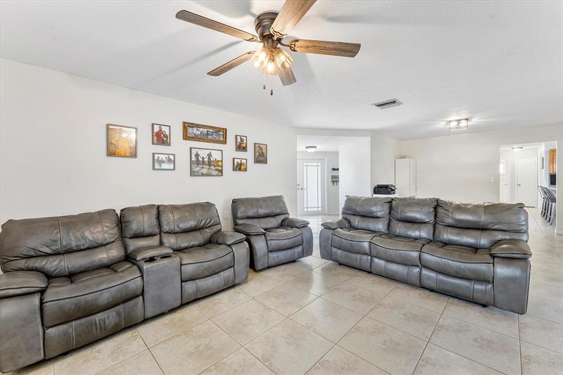 Image 9 of 35 For 2757 83rd Ter