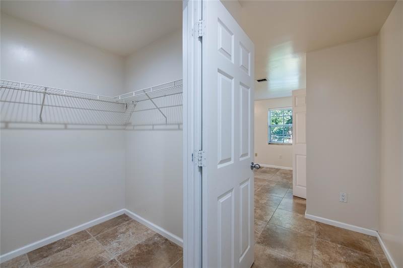 Image 24 of 26 For 819 7th Ave  819