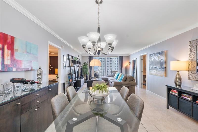 Image 9 of 52 For 2000 Ocean Blvd  9 F