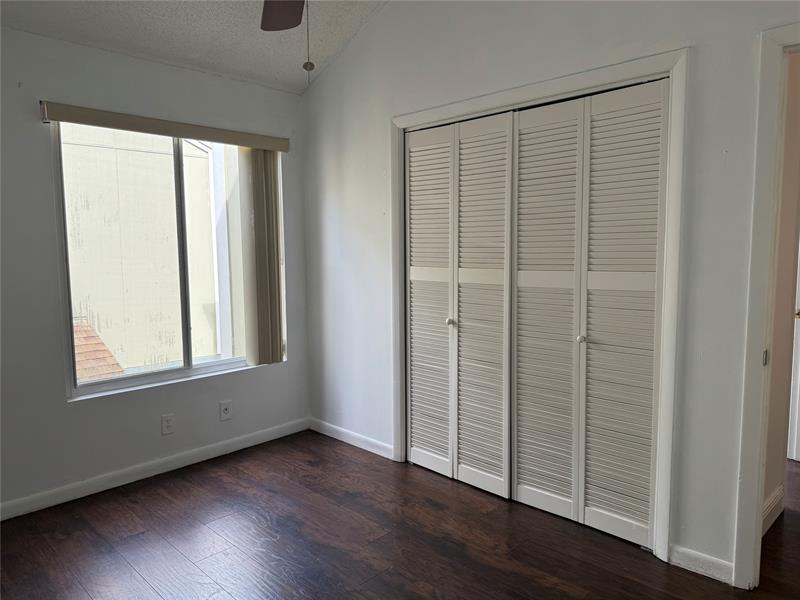 Image 20 of 30 For 8031 Lagos De Campo Blvd  L-3