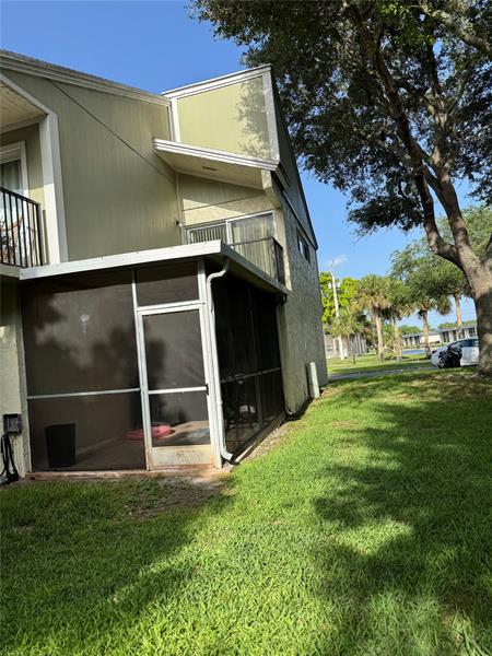 Image 28 of 30 For 8031 Lagos De Campo Blvd  L-3