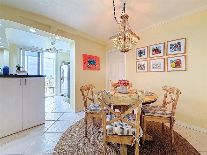 Image 6 of 31 For 1505 Riverside Drive  1106