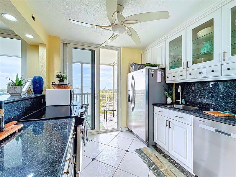 Image 8 of 31 For 1505 Riverside Drive  1106