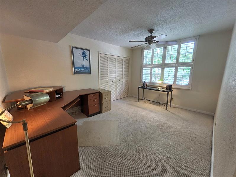 Image 16 of 29 For 3151 Palm Aire Dr  301