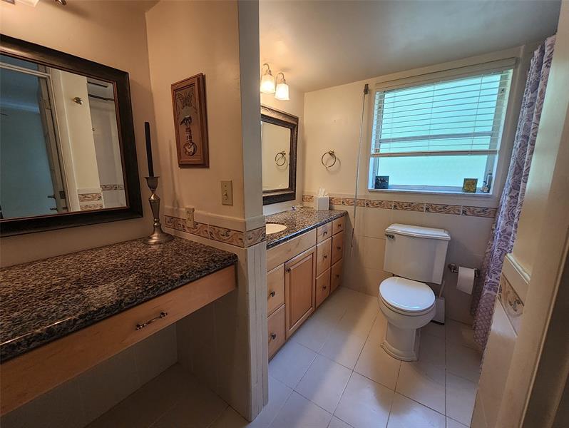 Image 22 of 29 For 3151 Palm Aire Dr  301