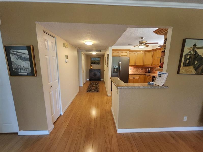 Image 5 of 29 For 3151 Palm Aire Dr  301