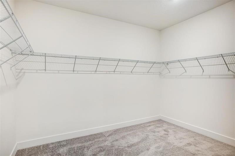 Image 50 of 80 For 12328 43 Street