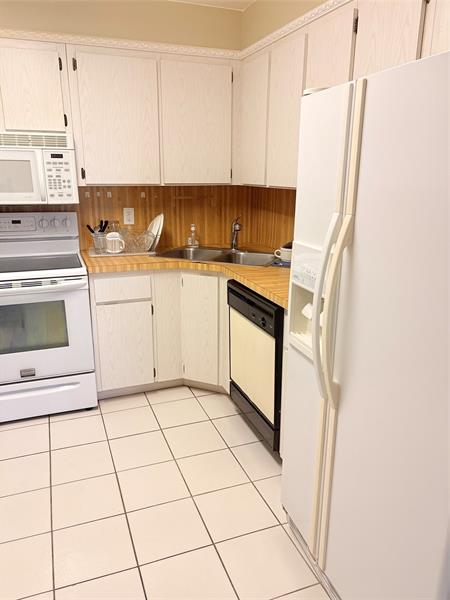Image 11 of 30 For 60 5th Ave  5