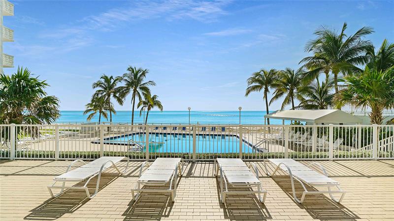 Image 41 of 46 For 4010 Galt Ocean Dr  214