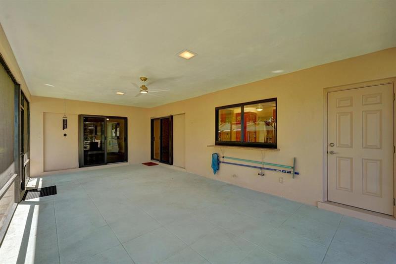 Image 41 of 55 For 640 62nd Ave