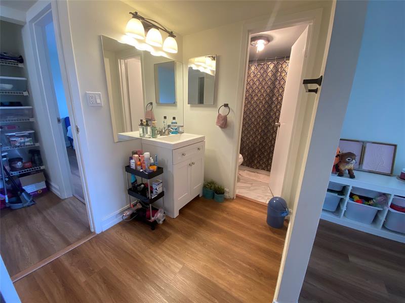 Image 11 of 14 For 4304 9th Ave  2-3b