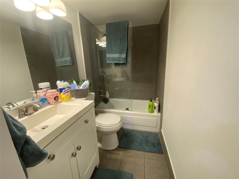Image 12 of 14 For 4304 9th Ave  2-3b