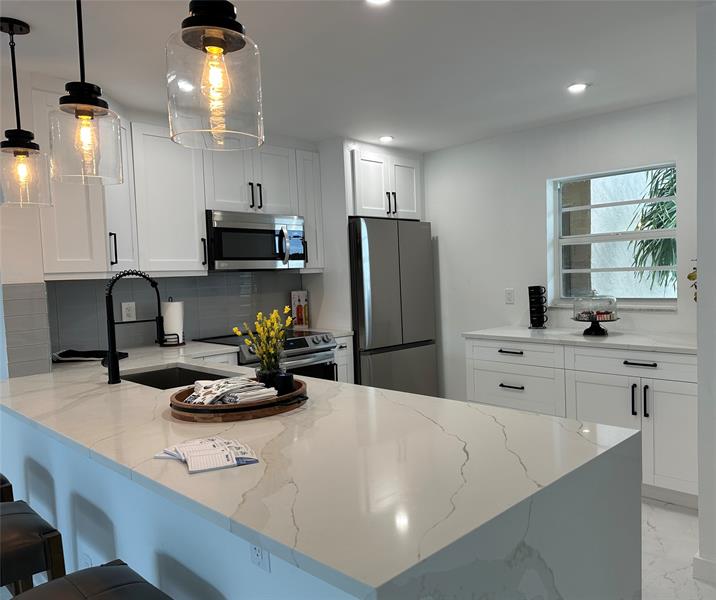 Listing Details for 2300 1st Ln  201, Boynton Beach, FL 33435