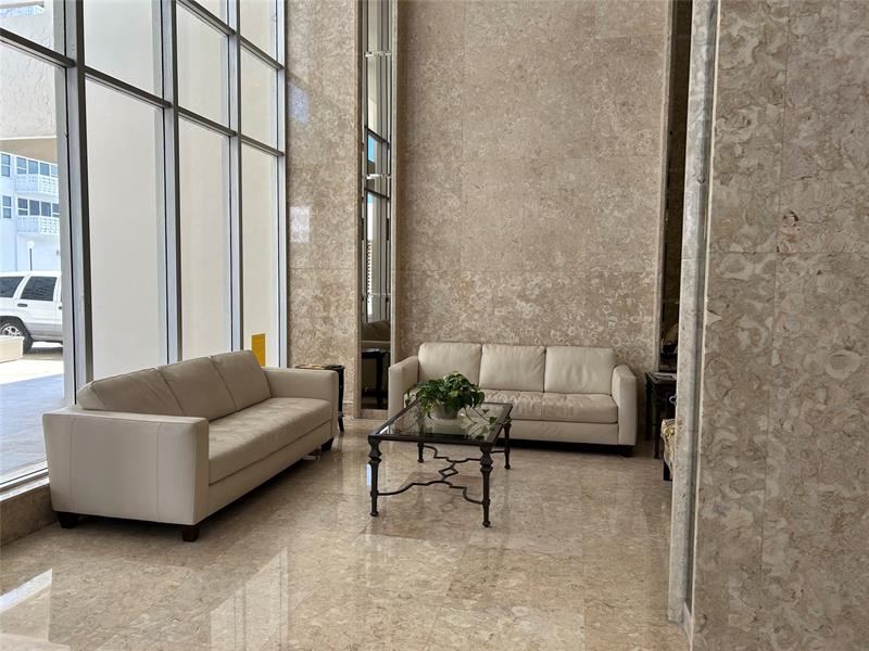 Image 15 of 21 For 4020 Galt Ocean Dr  805