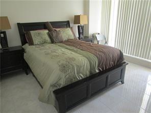 Image 7 of 21 For 4020 Galt Ocean Dr  805