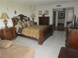 Image 9 of 21 For 4020 Galt Ocean Dr  805