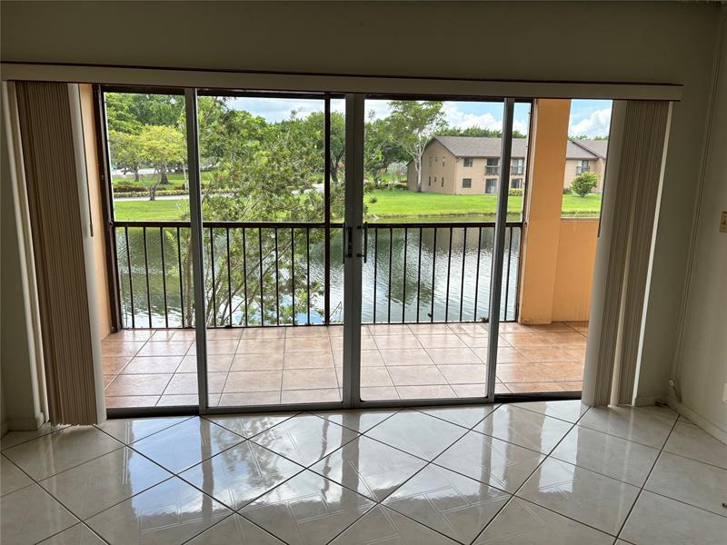 Details for 3905 Nob Hill Rd  205, Sunrise, FL 33351