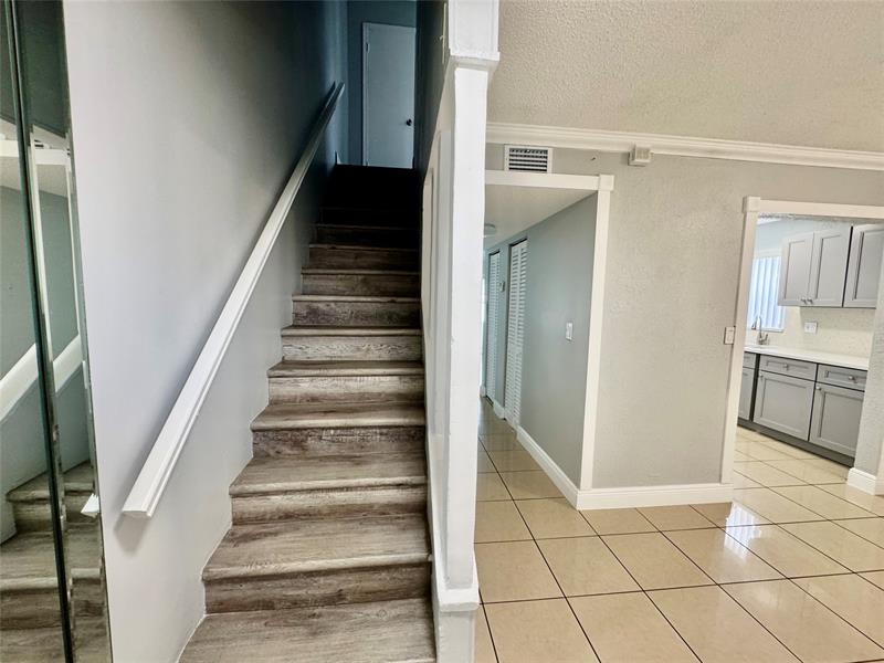 Image 10 of 32 For 7951 6th St  