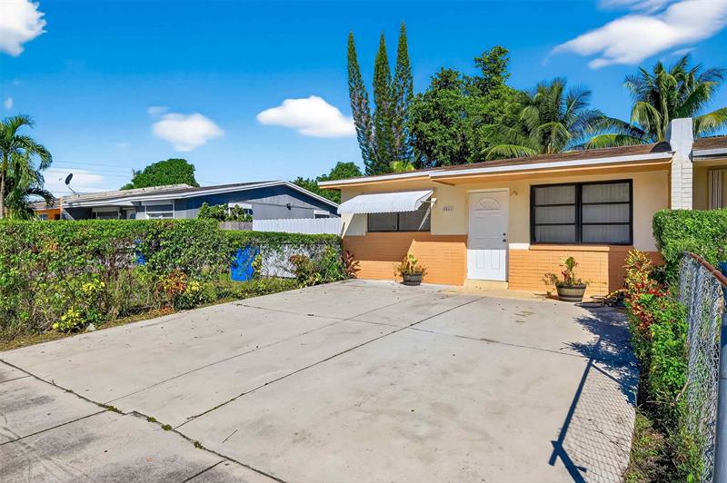 Image 20 of 42 For 5461 38th Ct