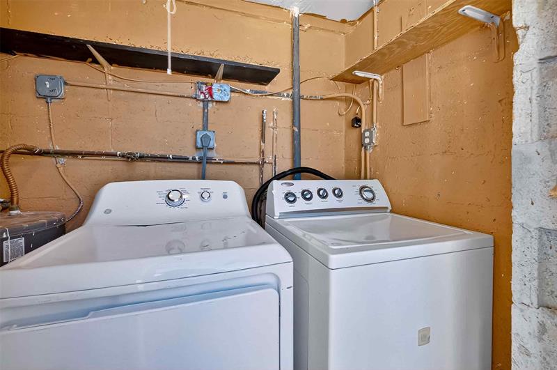 Image 27 of 42 For 5461 38th Ct