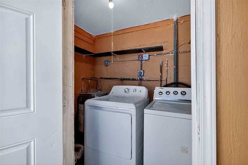 Image 28 of 42 For 5461 38th Ct