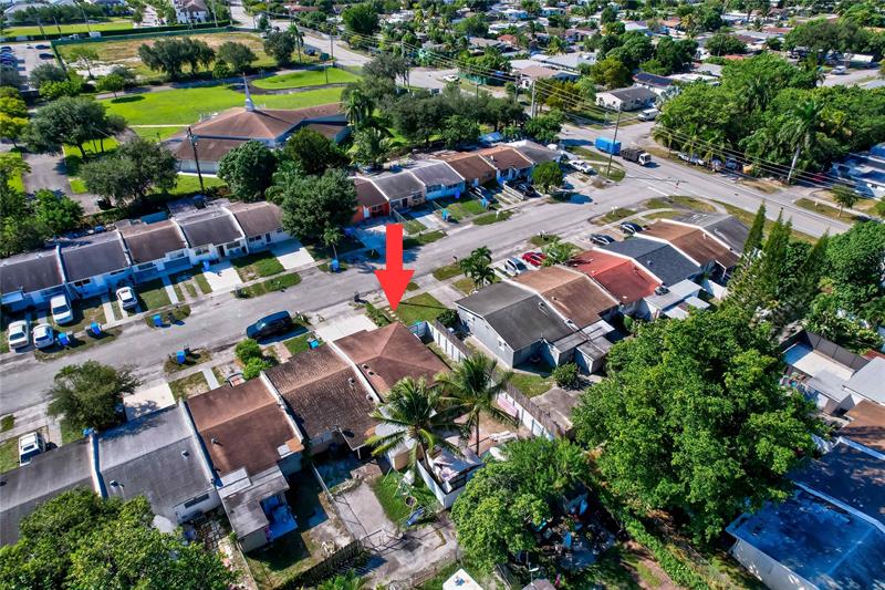 Image 32 of 42 For 5461 38th Ct