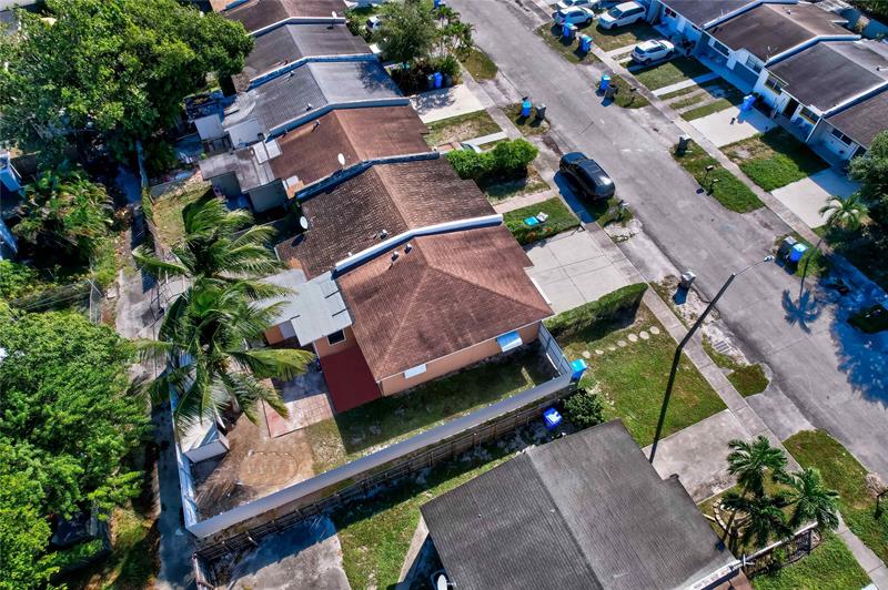 Image 33 of 42 For 5461 38th Ct