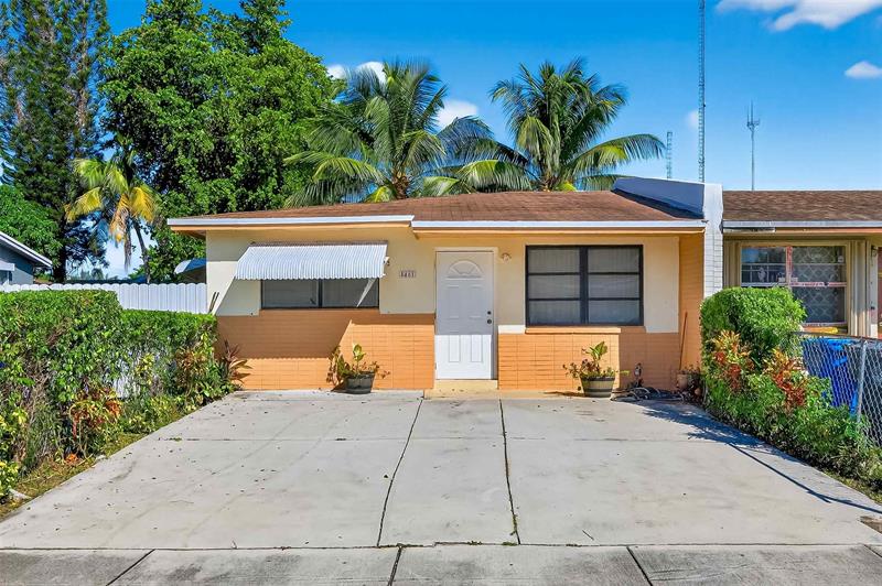 Image 7 of 42 For 5461 38th Ct