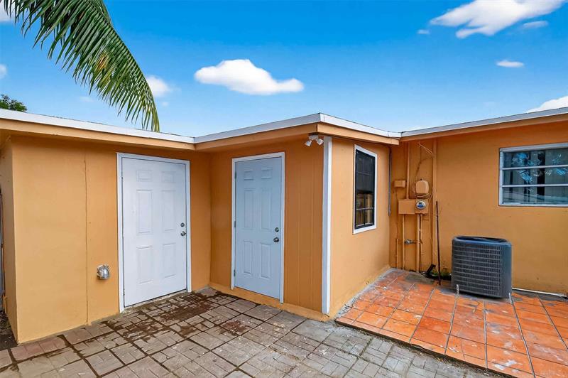 Image 8 of 42 For 5461 38th Ct