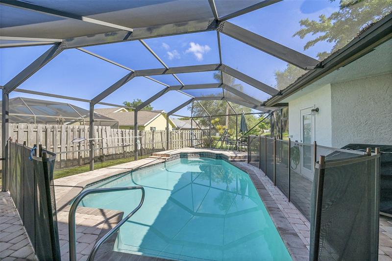 Image 28 of 49 For 22533 Swordfish Drive