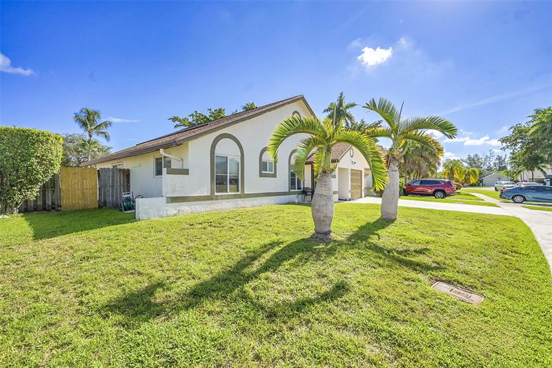Image 46 of 49 For 22533 Swordfish Drive